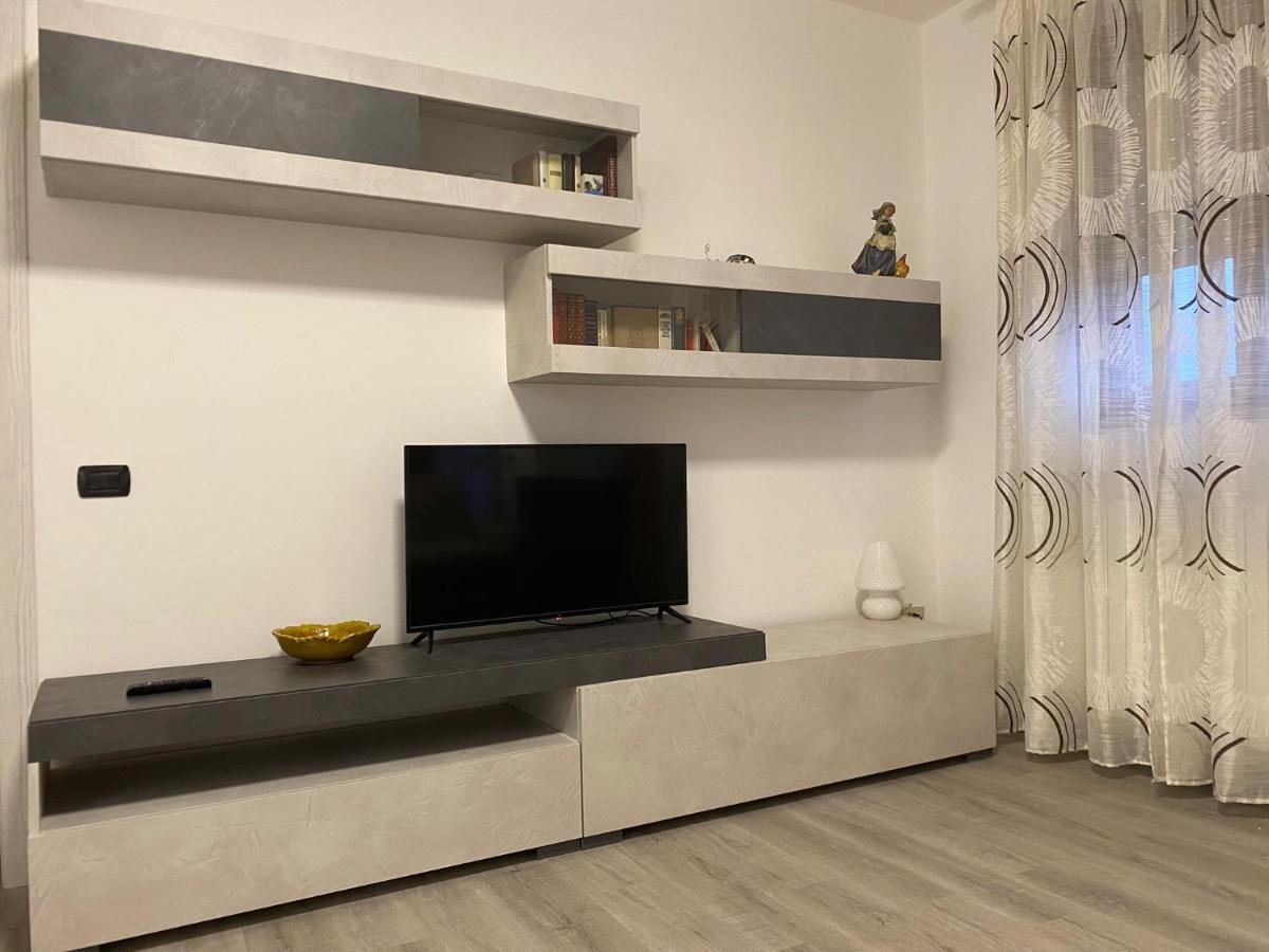 Rho Fiera Apartment Exterior foto