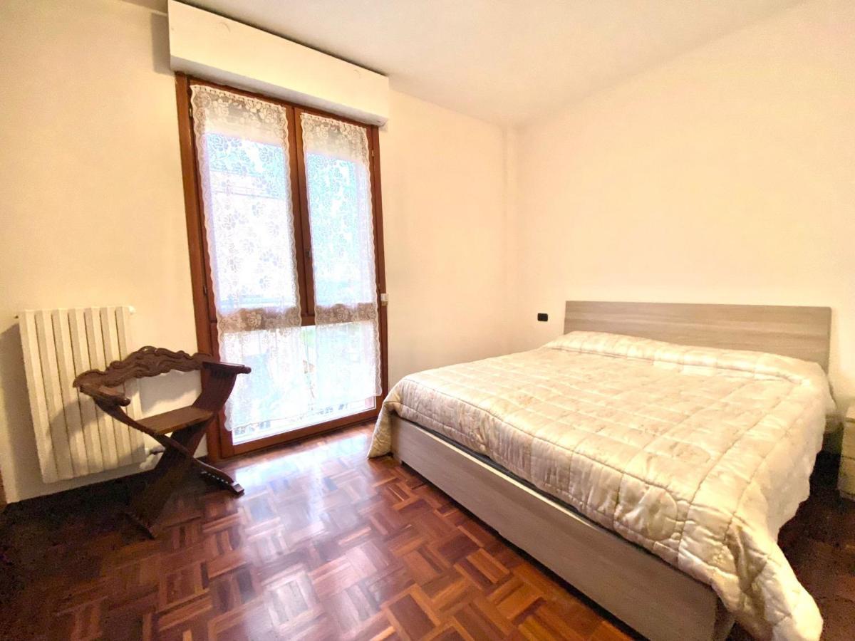 Rho Fiera Apartment Exterior foto